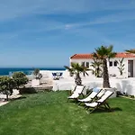 Outpost - Ocean Casitas Apartahotel Azenhas do Mar