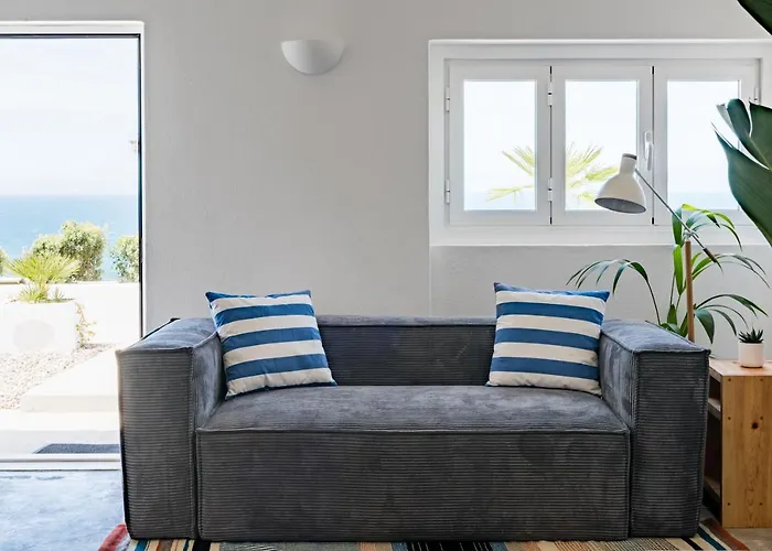 Outpost - Ocean Casitas Colares